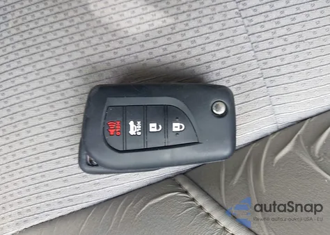 2017 Toyota Camry Se z USA, uszkodzony, nr VIN 4T1BF1FK2HU315744